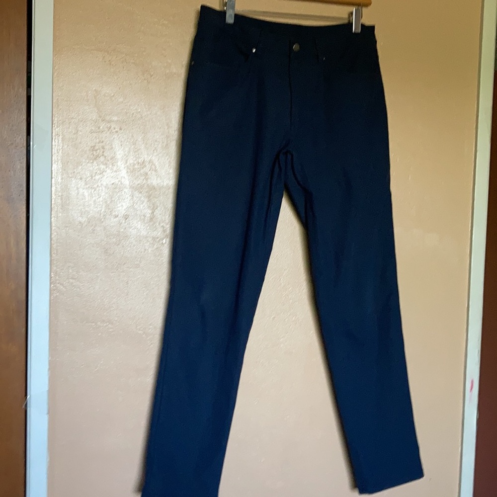 Lululemon ABC pant classic 32” warpstreme navy blue